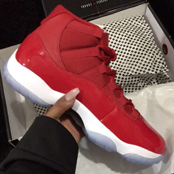 Jordan Retro 11 NEW *2 sizes available* - Picture 2 of 7